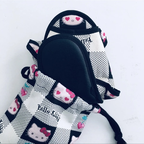 Hello Kitty Travel Slippers with Drawstring Pouch 2007 Very Handy 5/6 Sanrio ‘07 - Picture 5 of 8